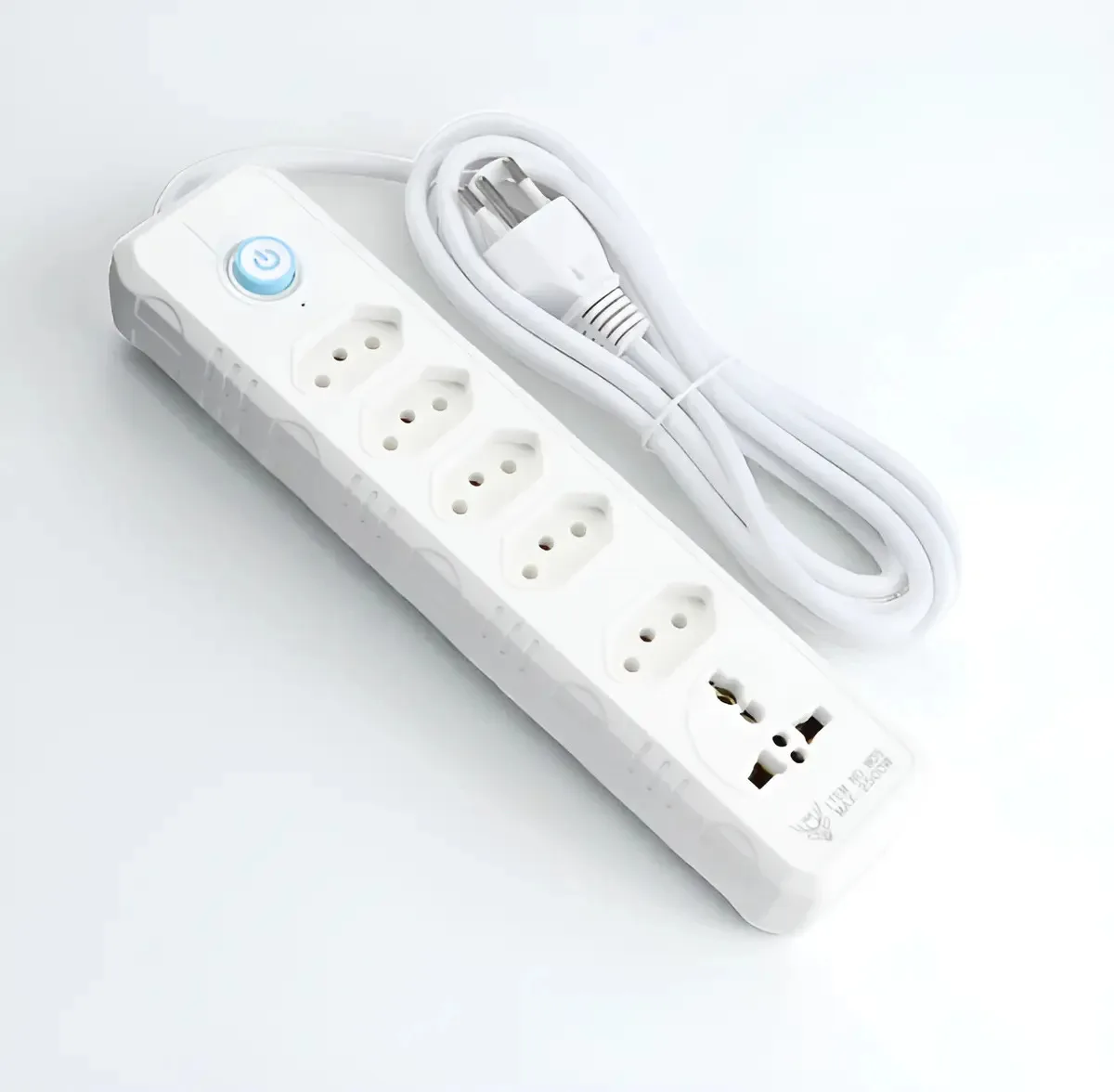 Extensão Elétrica de 5 Metros com 6 Tomadas Bivolt foto 3